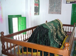 Inside view of mausoleum of Hazrat Baba Mian Channu