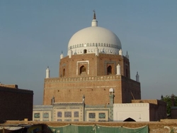 Mausoleum of Hazrat Bahawal Haque Zikria